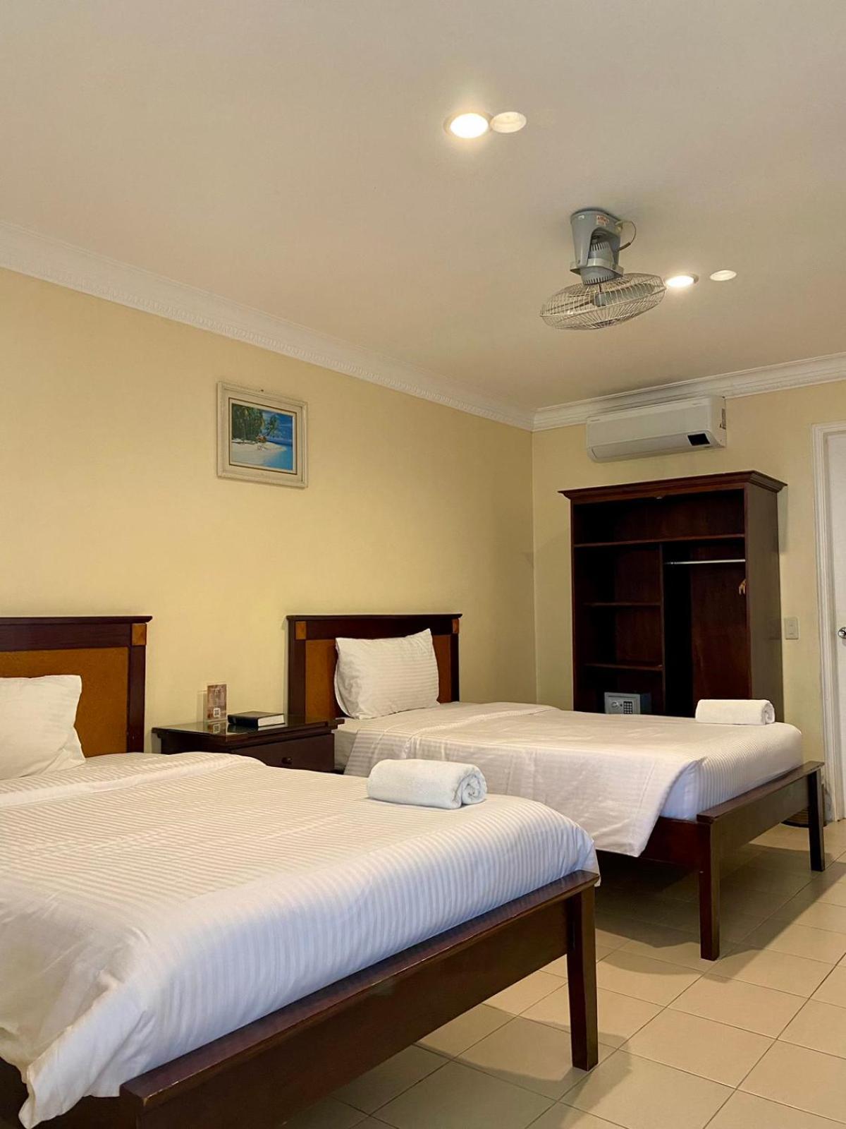 Panglao Regents Park Resort Kültér fotó