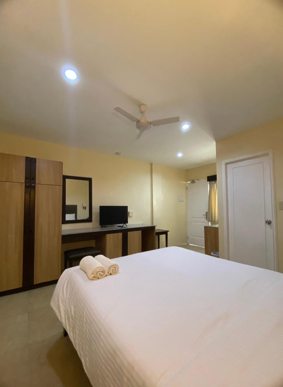 Panglao Regents Park Resort Kültér fotó