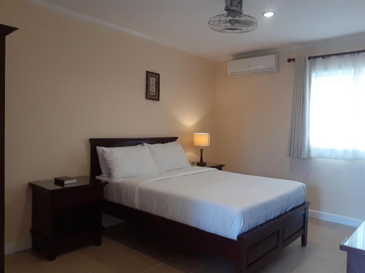 Panglao Regents Park Resort Kültér fotó