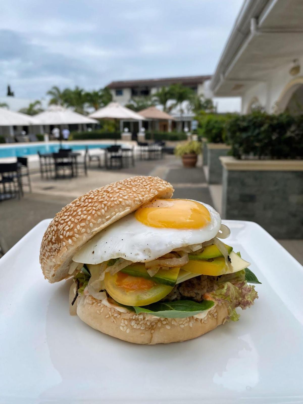 Panglao Regents Park Resort Kültér fotó